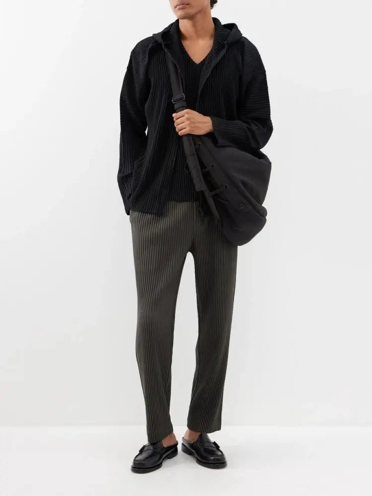 Miyake Pleated Men Zip-up Plisse Hoodie Classic Hood Casual Fashion Coat Front two-way Zip Fastening Jacket LHC